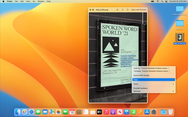 Ejemplo de escritorio MacOS Ventura, con una aplicación mostrando una imagen en pantalla, unos cuantos iconos, el panel principal (arriba) y el gestor de aplicaciones (abajo). Predominan los colores azul y naranja